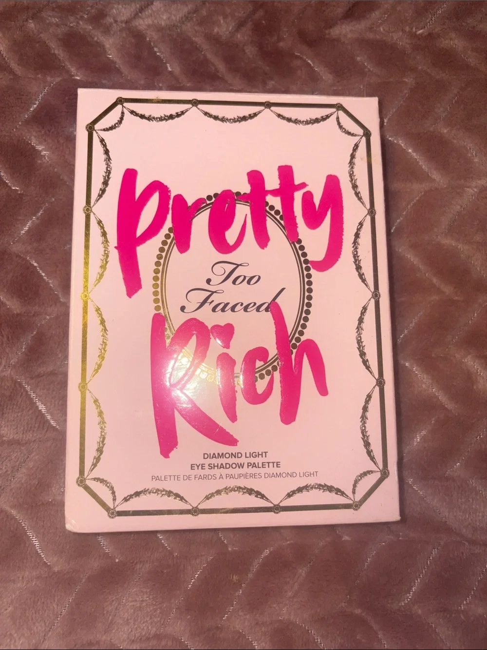 Too Faced Pretty Rich Diamond Light Eyeshadow Palette - Pink